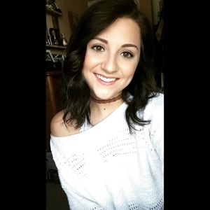 Meet your Posher, Ashlyn